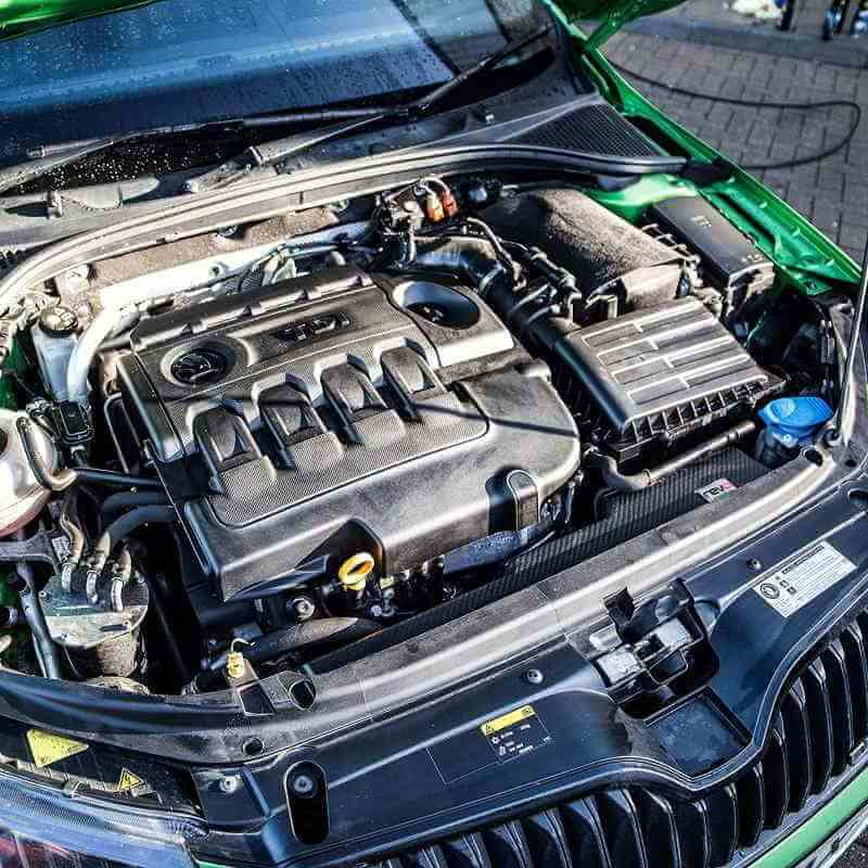 Soluție curățare compartiment motor Meguiar's Engine Cleaner - Detailing Auto